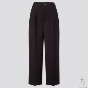 Uniqlo Tuck Tapered Ankle Pants (Hana Tajima)